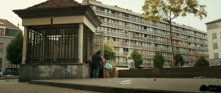 Черный (2015)