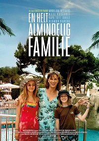 Фильм Совершенно нормальная семья (2020)